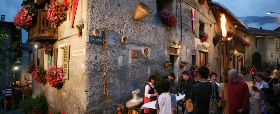 Dolci, vini e una notte a lume di candela