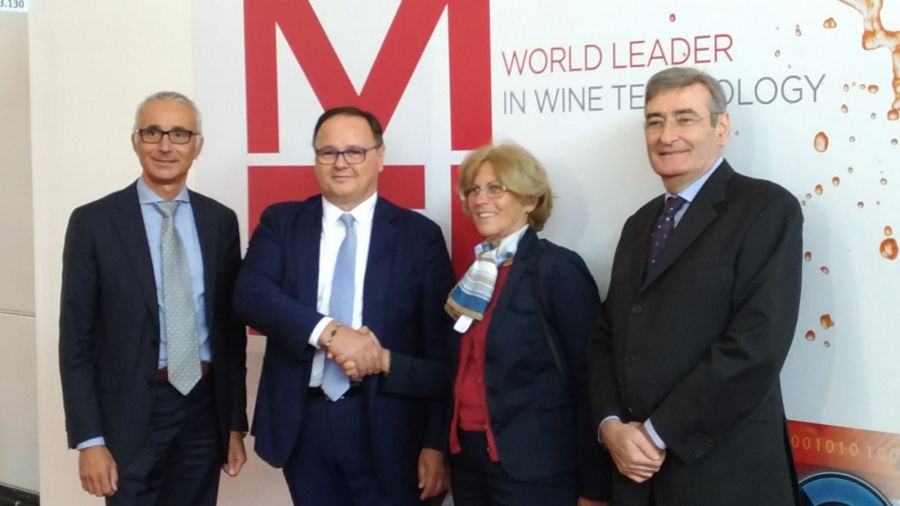 Vino: nuove intese con Cina e Sudamerica