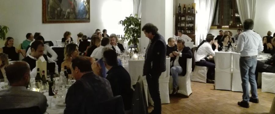 Beneficenza grazie alle seconde bottiglie degli assaggi
