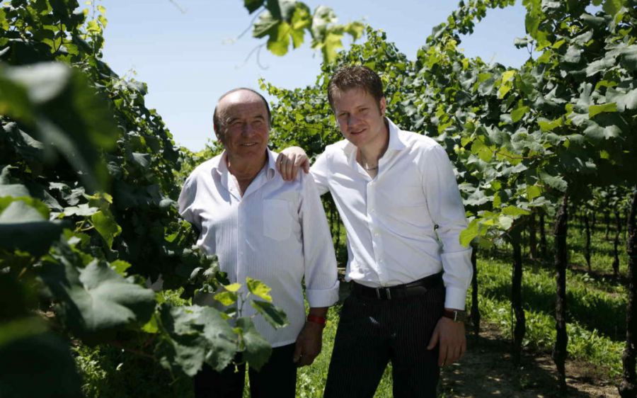 Largo ai 5 del vino!
