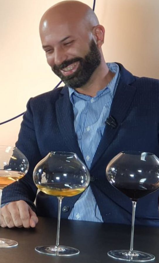 Il miglior vino esige il miglior calice